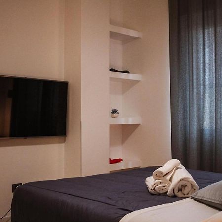 Carnale Guest House Salerno Bagian luar foto