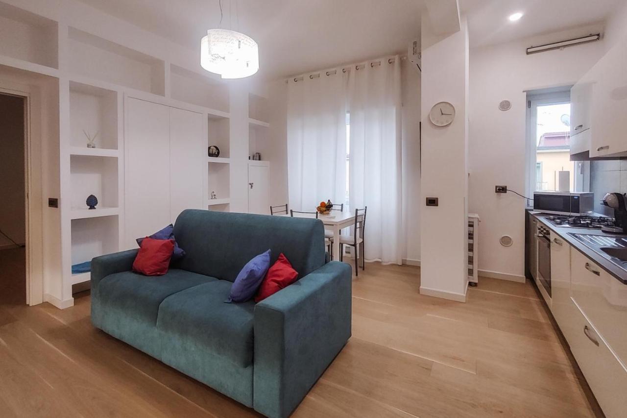 Carnale Guest House Salerno Bagian luar foto