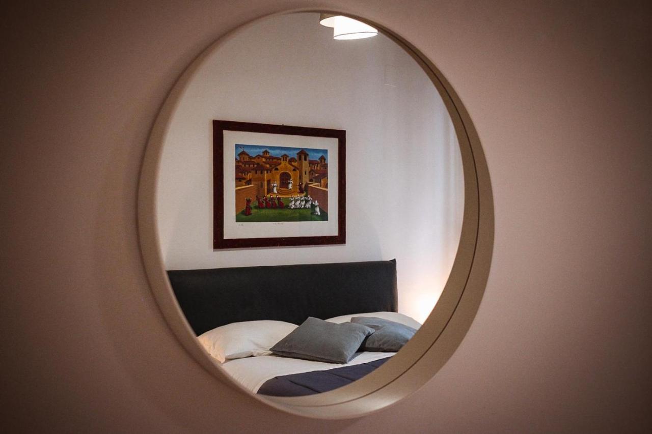 Carnale Guest House Salerno Bagian luar foto