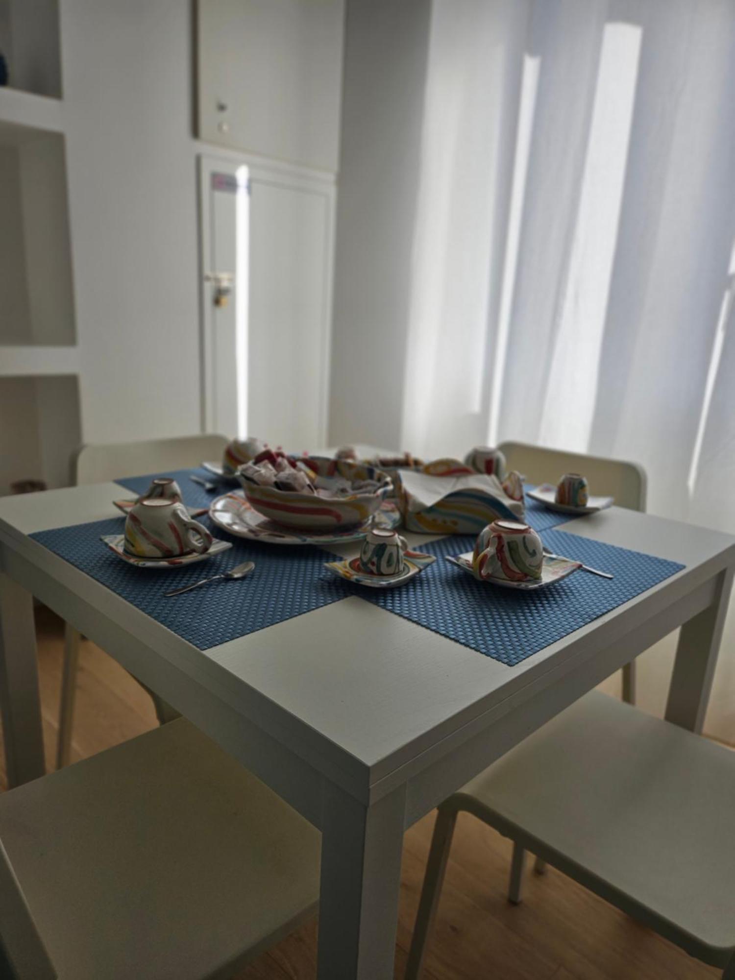 Carnale Guest House Salerno Bagian luar foto